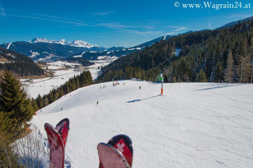 Gondelfahrt zum Ski-Nostalgie 2015 in Wagrain