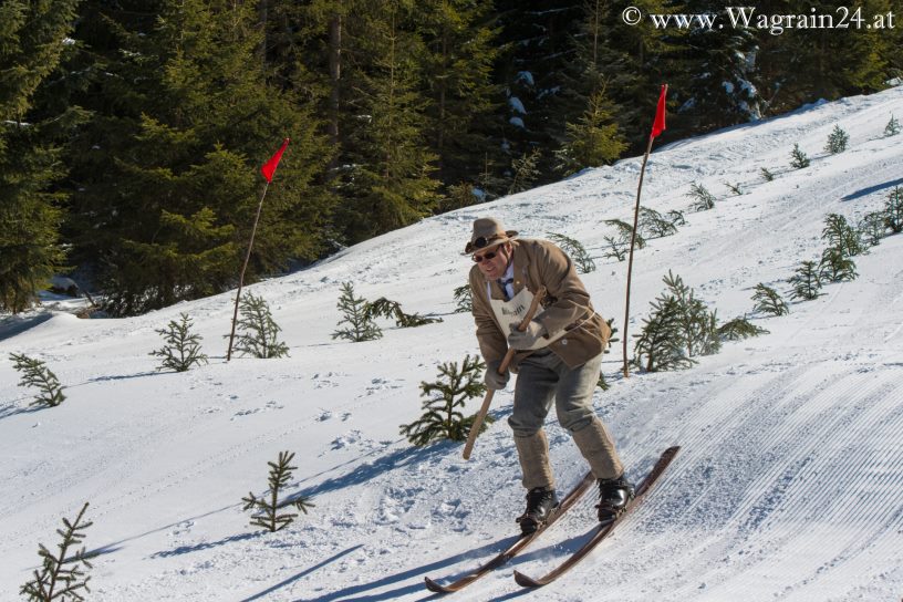 Über den Sprung - Ski-Nostalgie 2015 in Wagrain