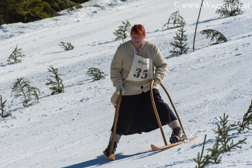Teilnehmerin 35 Ski-Nostalgie 2015 in Wagrain