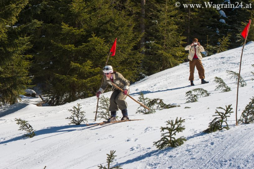 Damen-Power - Ski-Nostalgie 2015 in Wagrain